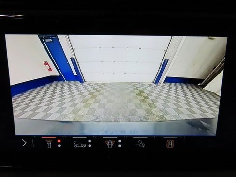 Used 2024 GMC Sierra 1500 AT4 w/ Technology Package image 15