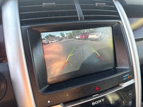 Used 2013 Ford Edge Limited AWD/4WD image 30
