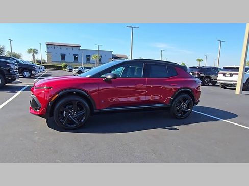 New 2026 Chevrolet Equinox EV RS image 17