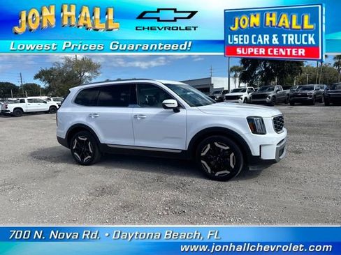 Used 2023 Kia Telluride S image 13