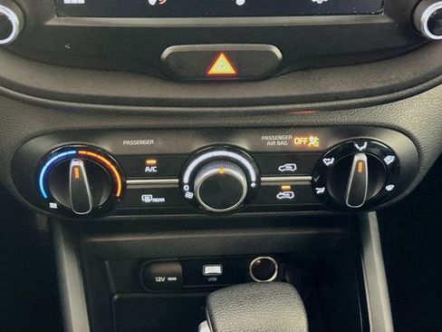 Certified 2023 Kia Soul LX image 15