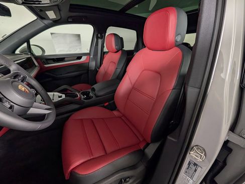 New 2026 Porsche Cayenne S AWD/4WD image 5