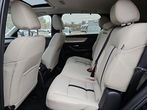 New 2026 MAZDA CX-90 Plug-In Hybrid w/ Preferred image 8