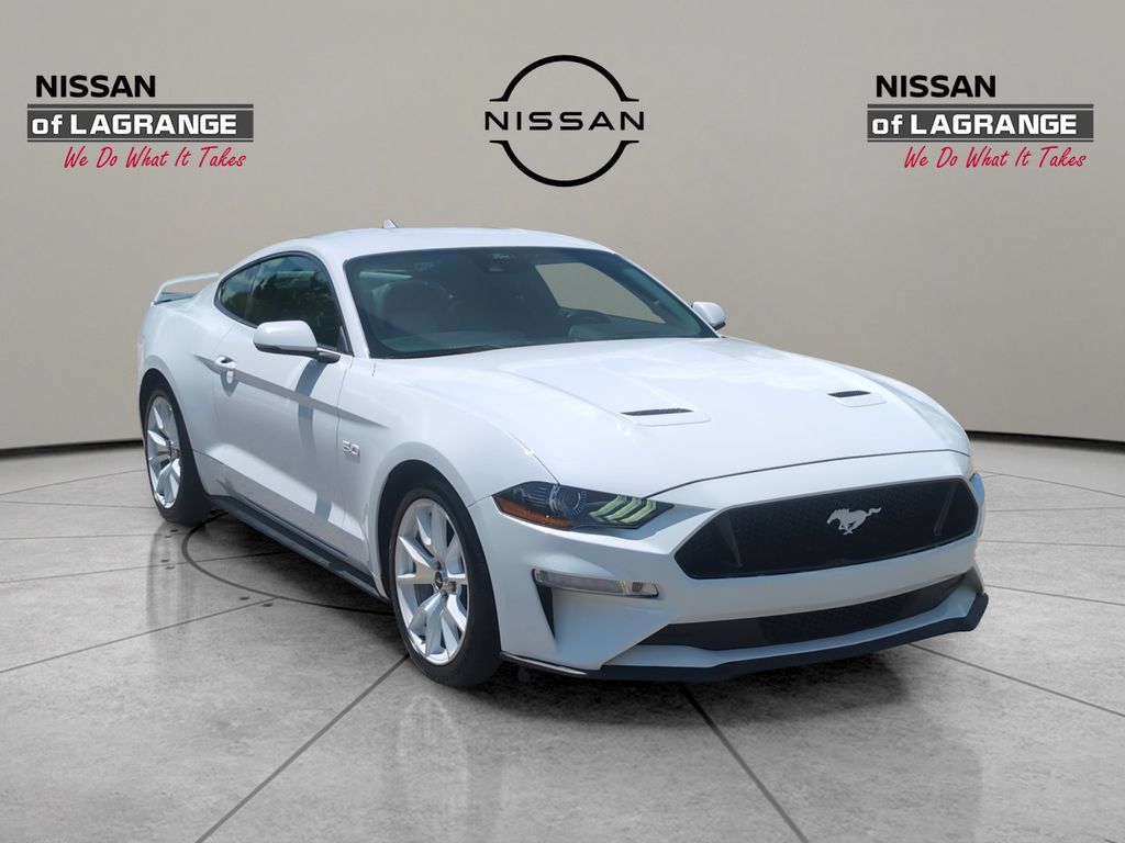 Used 2022 Ford Mustang GT Premium w/ Equipment Group 401A RWD image 4