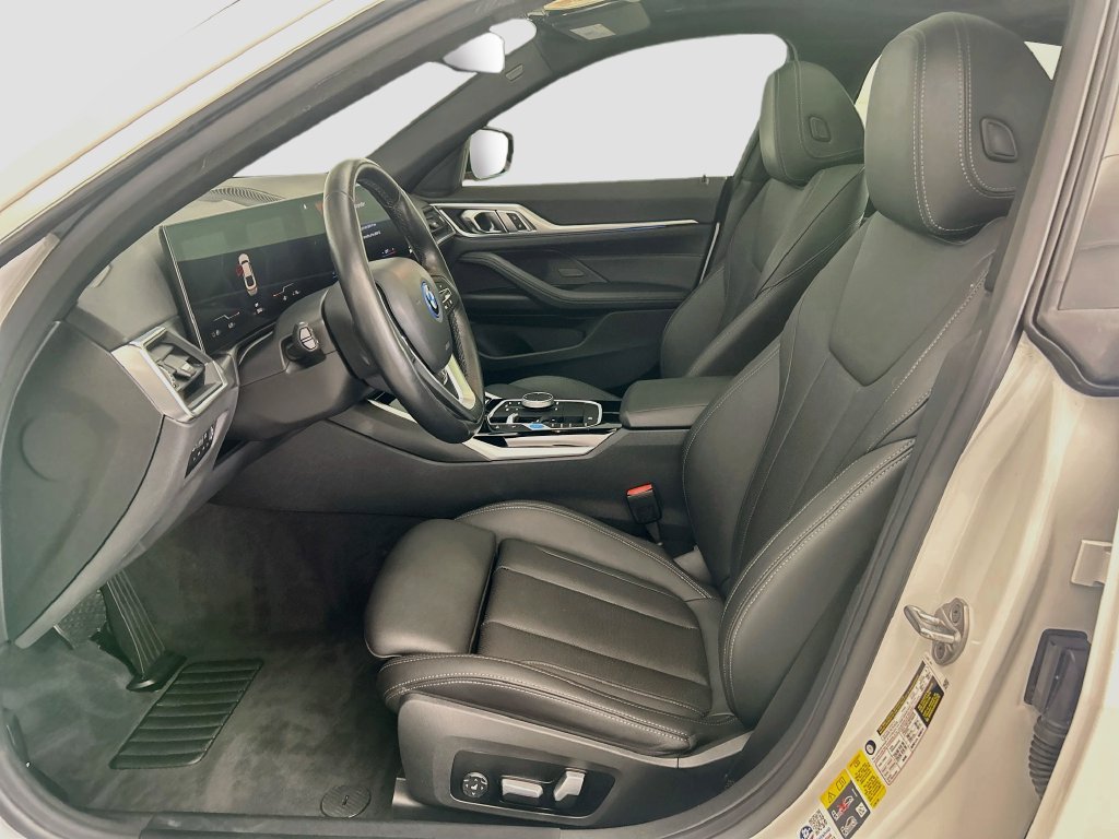 Used 2023 BMW i4 eDrive40 w/ Premium Package RWD image 18
