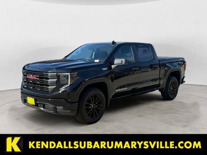 Used 2025 GMC Sierra 1500 Pro w/ Graphite Edition