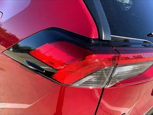 Used 2024 Toyota RAV4 Adventure image 29