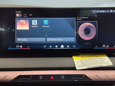 Used 2025 BMW X3 xDrive30i w/ Premium Package image 22