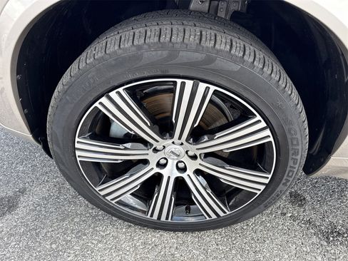 Used 2024 Volvo XC90 T8 Plus w/ Protection Package Premier image 47