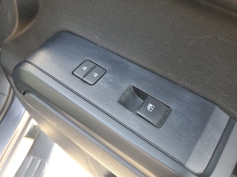 Used 2023 Toyota Tacoma SR5 image 11