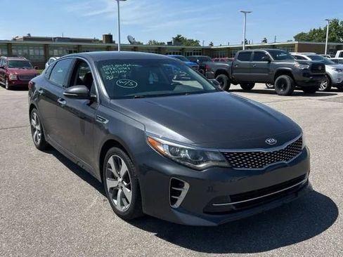 Used 2017 Kia Optima SX FWD image 11
