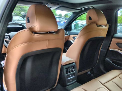 New 2025 BMW 330i xDrive Sedan w/ Premium Package image 18