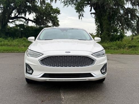 Used 2019 Ford Fusion Titanium FWD image 8