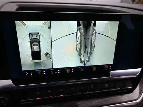 Used 2024 Chevrolet Silverado 1500 LTZ w/ LTZ Premium Package image 27