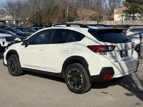 Used 2023 Subaru Crosstrek 2.0i image 7