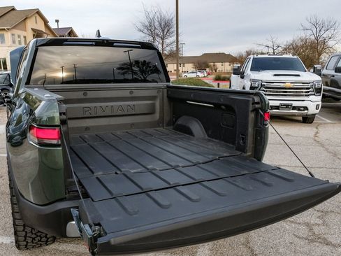 Used 2022 Rivian R1T Adventure image 58