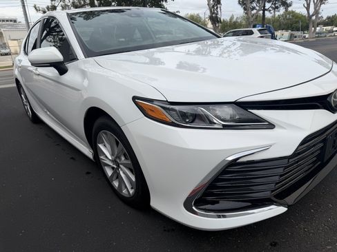 Used 2024 Toyota Camry LE w/ Convenience Package FWD image 7