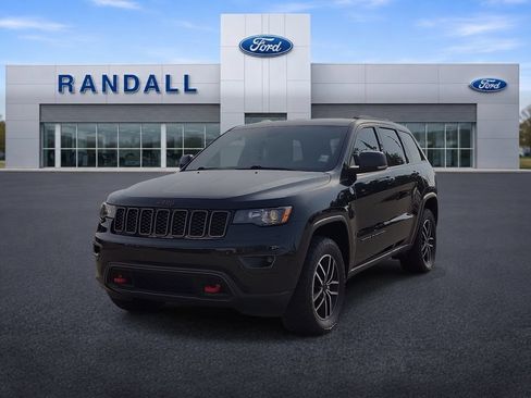 Used 2020 Jeep Grand Cherokee Trailhawk AWD/4WD image 2