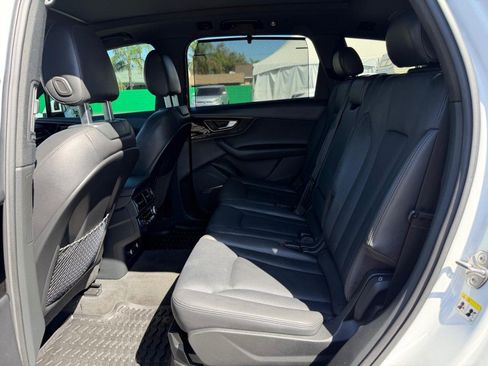 Used 2019 Audi Q7 3.0T Prestige AWD/4WD image 47