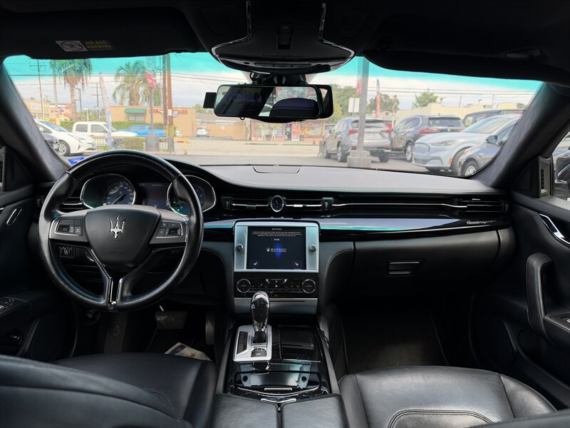 Used 2016 Maserati Quattroporte S RWD image 13