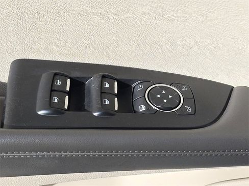 Used 2020 Lincoln Nautilus FWD w/ Equipment Group 101A image 23