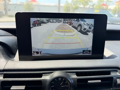 Used 2023 Lexus IS 300 w/ Comfort Package RWD image 29