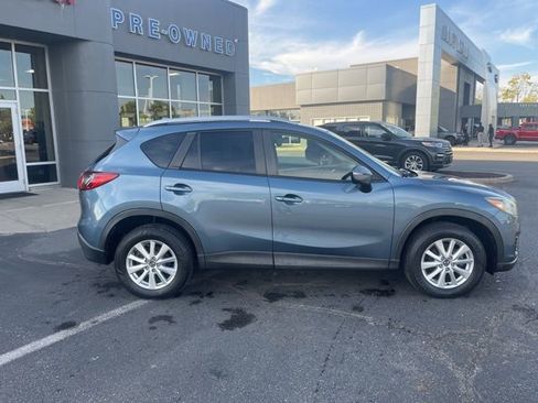 Used 2016 MAZDA CX-5 Touring image 3