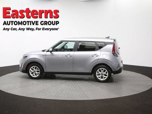 Used 2024 Kia Soul LX w/ Option Group 015 FWD image 60