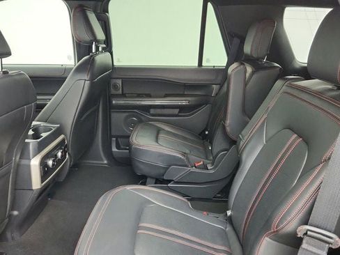Used 2024 Ford Expedition Limited image 21