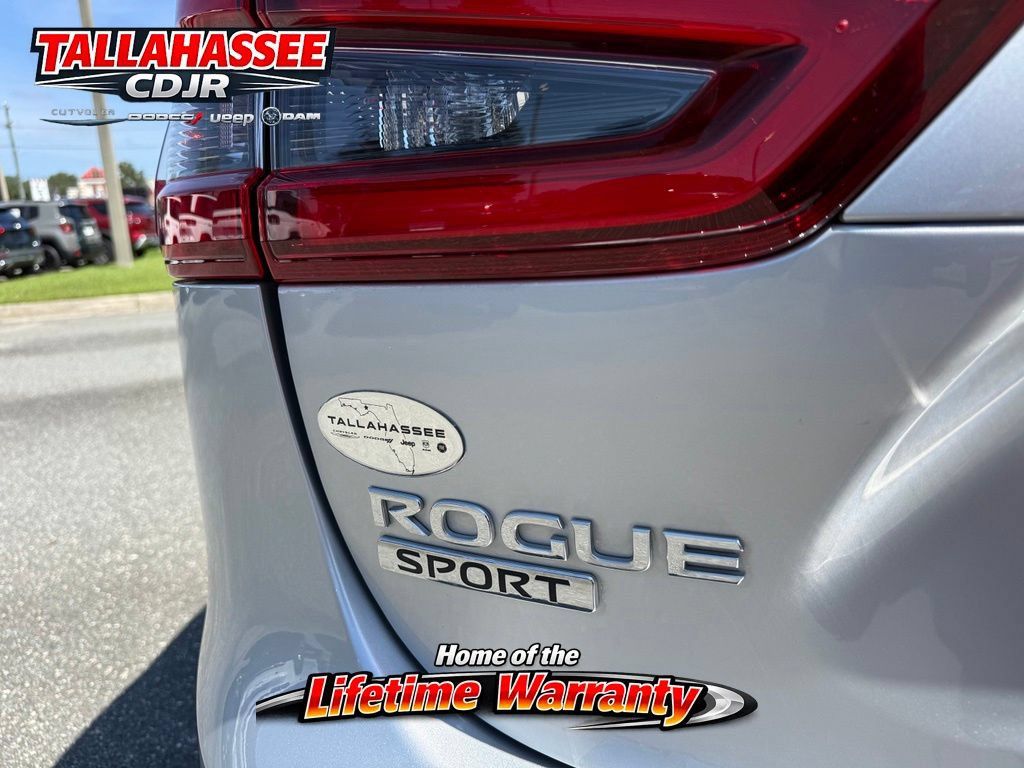 Used 2021 Nissan Rogue Sport S FWD image 8
