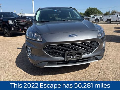 Used 2022 Ford Escape SEL FWD image 2