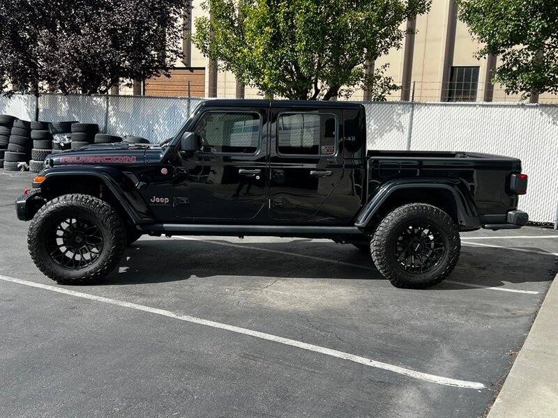 Used 2021 Jeep Gladiator Rubicon AWD/4WD image 4
