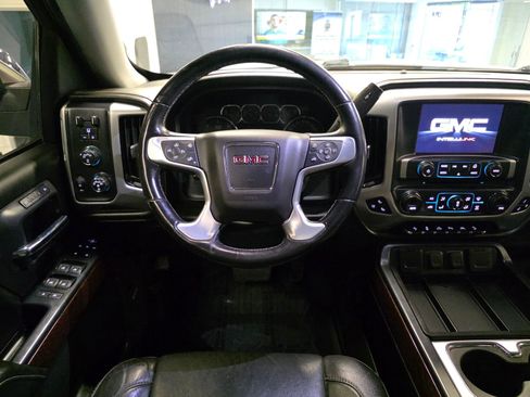 Used 2018 GMC Sierra 1500 SLT AWD/4WD image 20