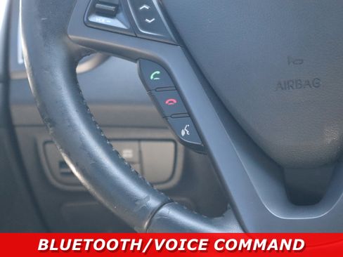 Used 2013 Hyundai Veloster Turbo FWD image 15