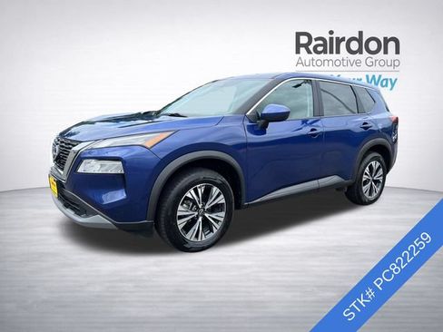 Used 2023 Nissan Rogue SV FWD image 3