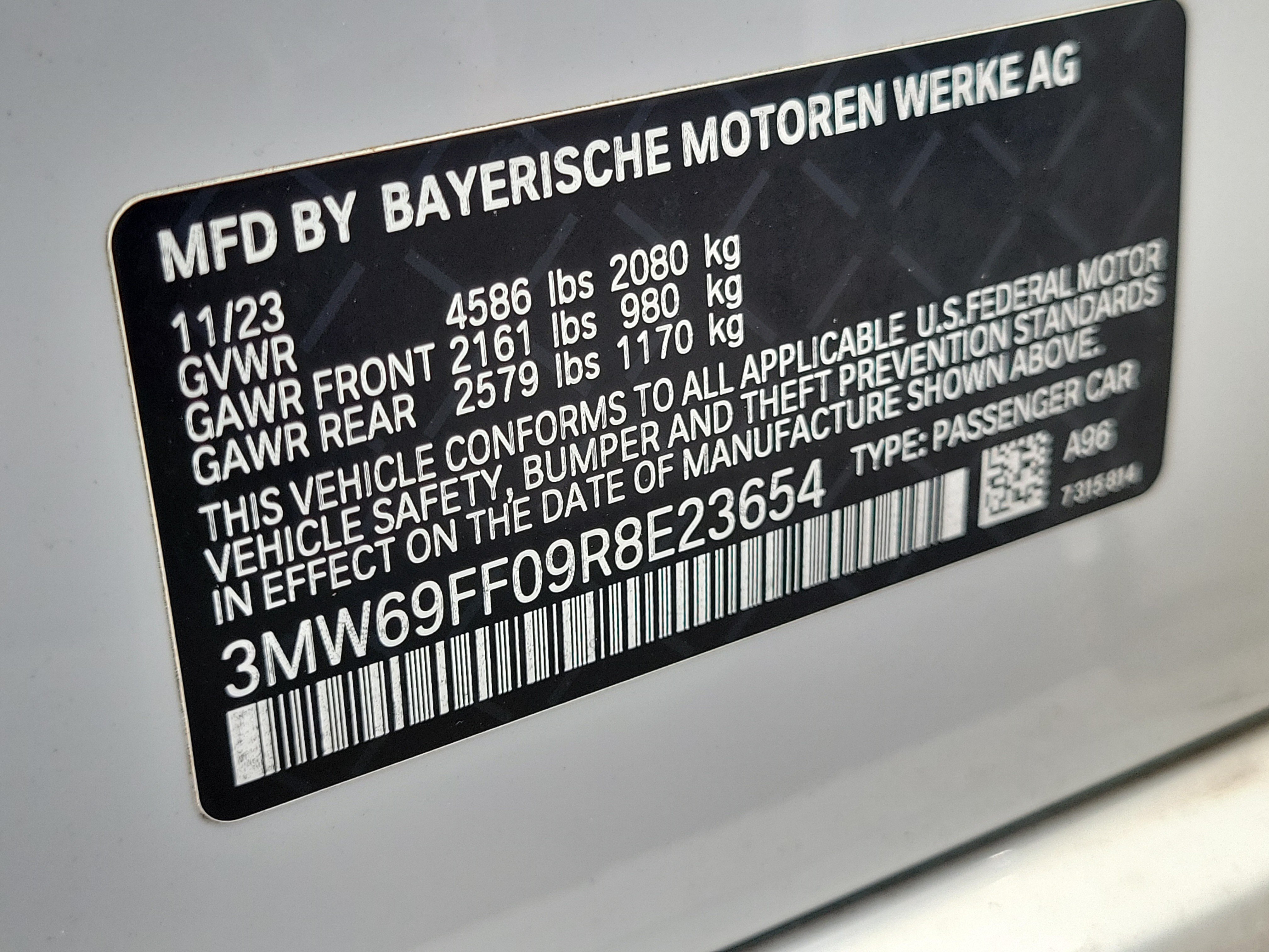 Used 2024 BMW 330i Sedan RWD image 6