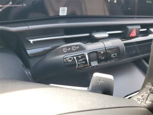 New 2026 Kia Sportage EX w/ EX Panoramic Sunroof Package image 31