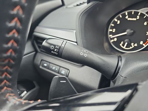 Used 2023 Nissan Altima 2.5 SR image 29