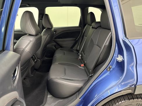 Used 2026 Subaru Forester Touring AWD/4WD image 26