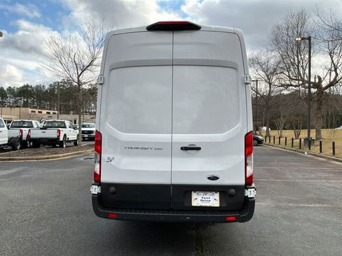 Used 2024 Ford Transit 250 148 High Roof Extended w/ Load Area Protection Package image 5