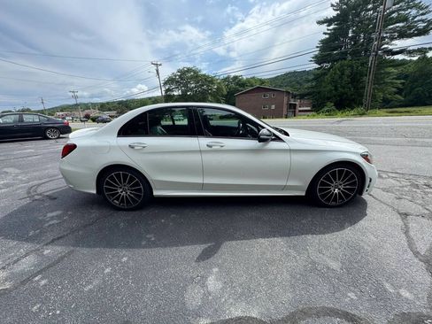 Used 2019 Mercedes-Benz C 300 4MATIC Sedan image 3