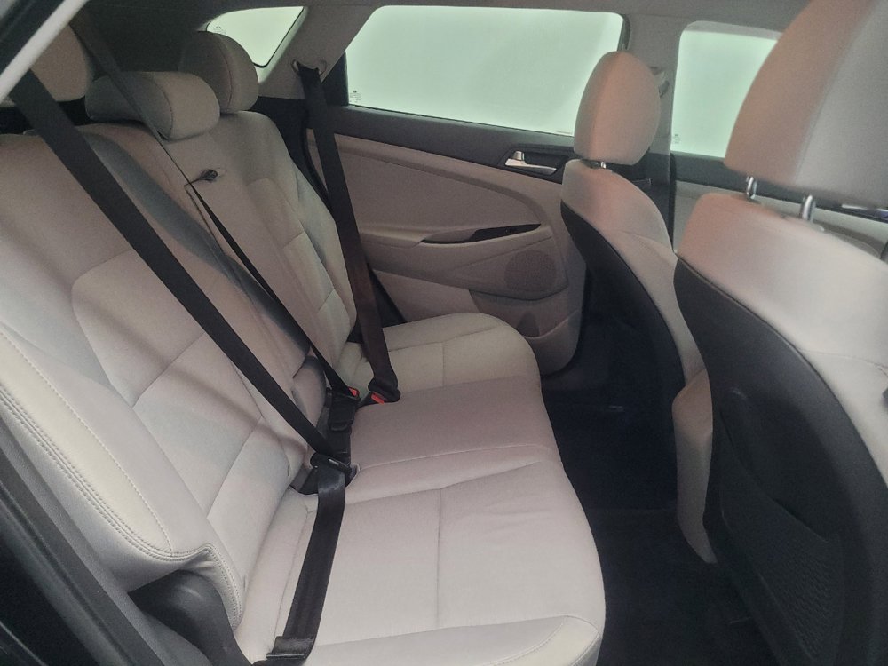 Used 2020 Hyundai Tucson Value FWD image 19