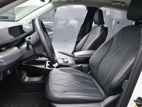 Certified 2023 Ford Mustang Mach-E Select RWD image 9