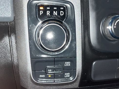 Used 2017 RAM 1500 Express w/ Black Ram 1500 Express Group AWD/4WD image 32