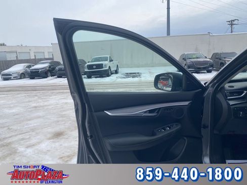 Used 2023 INFINITI QX50 Luxe image 21