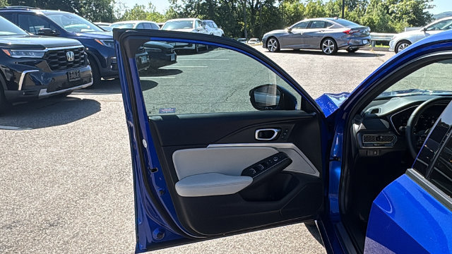 Used 2024 Acura Integra A-Spec w/ Technology Package FWD image 8