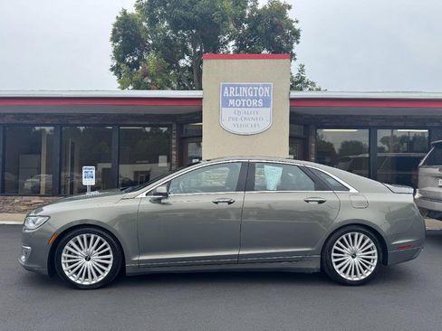 Used 2017 Lincoln MKZ Reserve image 14