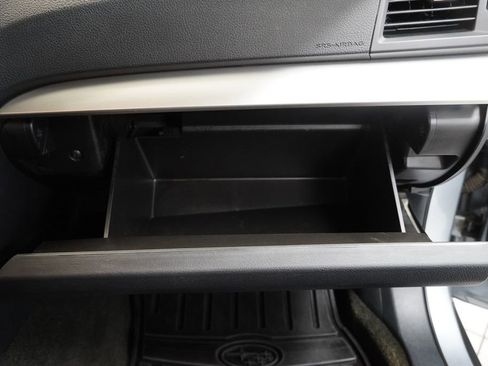 Used 2013 Subaru Outback 2.5i Premium AWD/4WD image 31