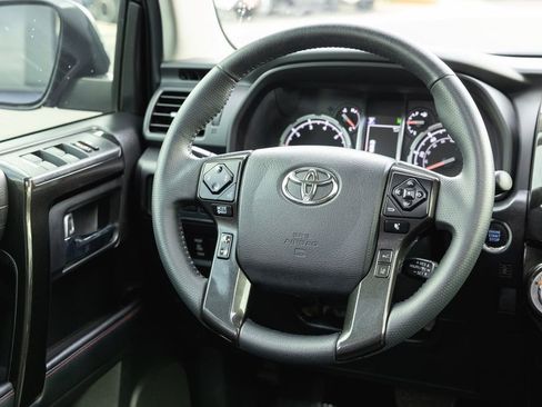 Used 2021 Toyota 4Runner TRD Off-Road Premium image 29