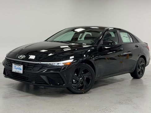 Certified 2026 Hyundai Elantra Sport image 1